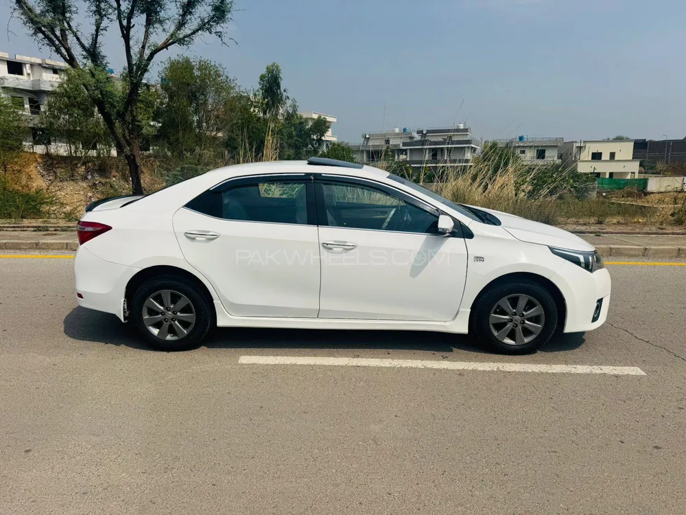 Toyota Corolla 2016 for Sale in Mirpur A.K. Image-1