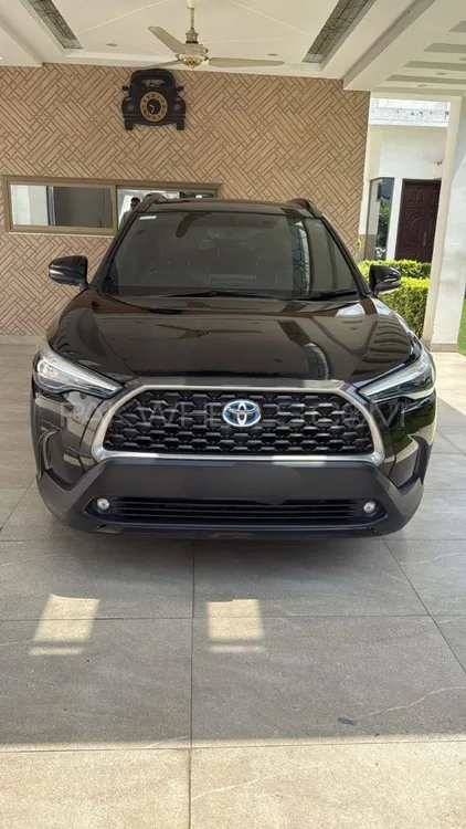 Toyota Corolla Cross 2025 for Sale in Faisalabad Image-1