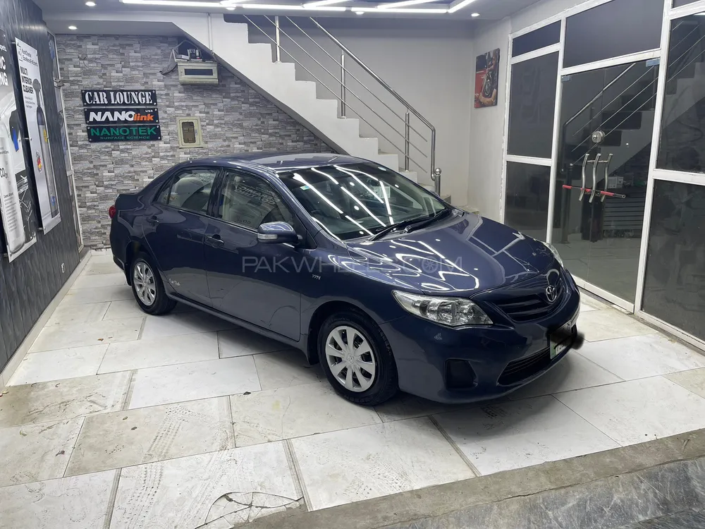 Toyota Corolla 2013 for Sale in Lahore Image-1