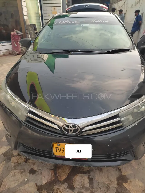 Toyota Corolla 2016 for Sale in Karachi Image-1