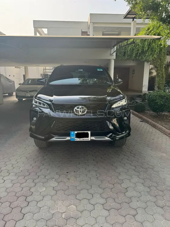 Toyota Fortuner 2022 for Sale in Multan Image-1