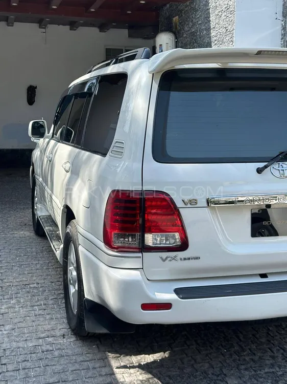 Toyota Land Cruiser 2002 for Sale in Islamabad Image-1