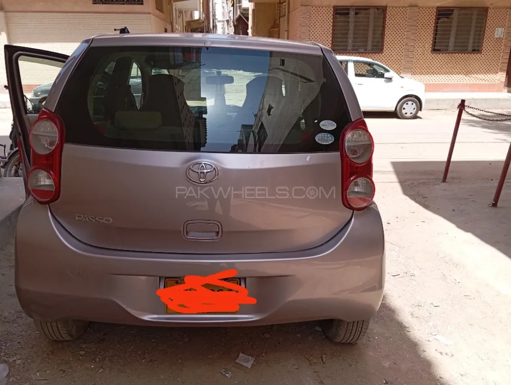 Toyota Passo 2011 for Sale in Karachi Image-1