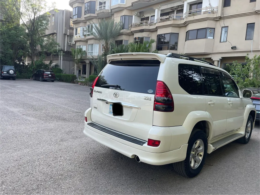 Toyota Prado 2005 for Sale in Islamabad Image-1