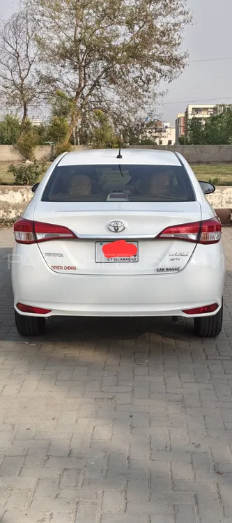 Toyota Yaris Sedan 2021 for Sale in Toba Tek Singh Image-1