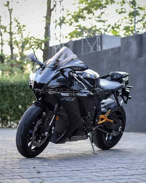 Yamaha YZF-R1 2022 for Sale Image-1