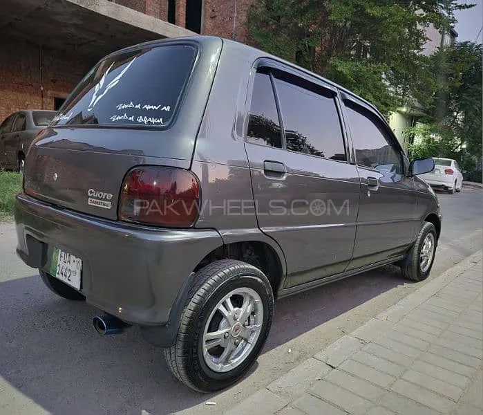 Daihatsu Cuore 2010 for Sale in Faisalabad Image-1