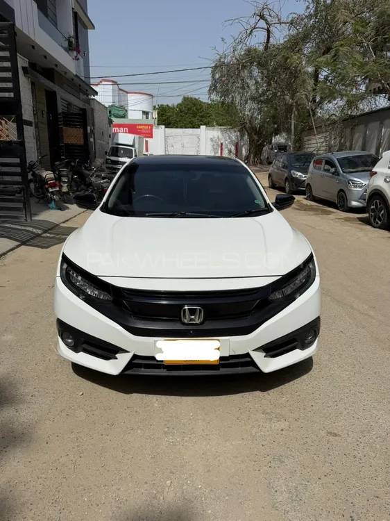 Honda Civic 2018 for Sale in Karachi Image-1