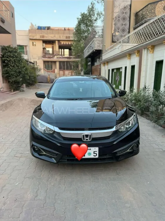 Honda Civic 2018 for Sale in Islamabad Image-1