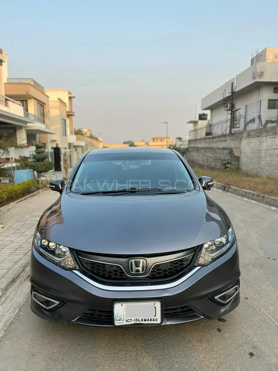 Honda Jade 2015 for Sale in Islamabad Image-1