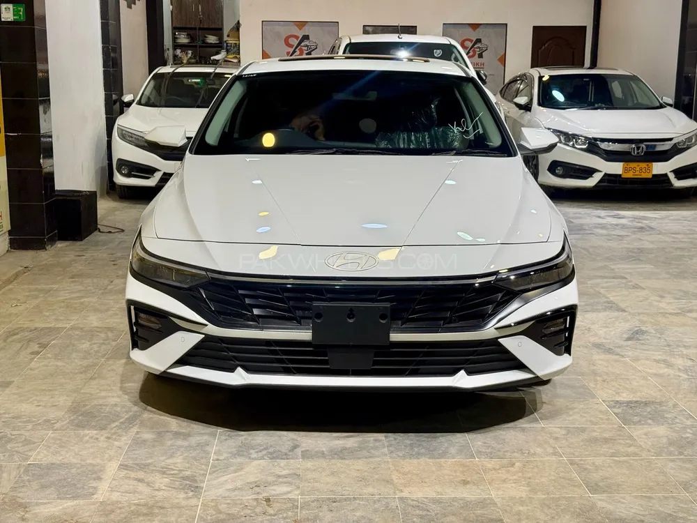 Hyundai Elantra 2025 for Sale in Karachi Image-1