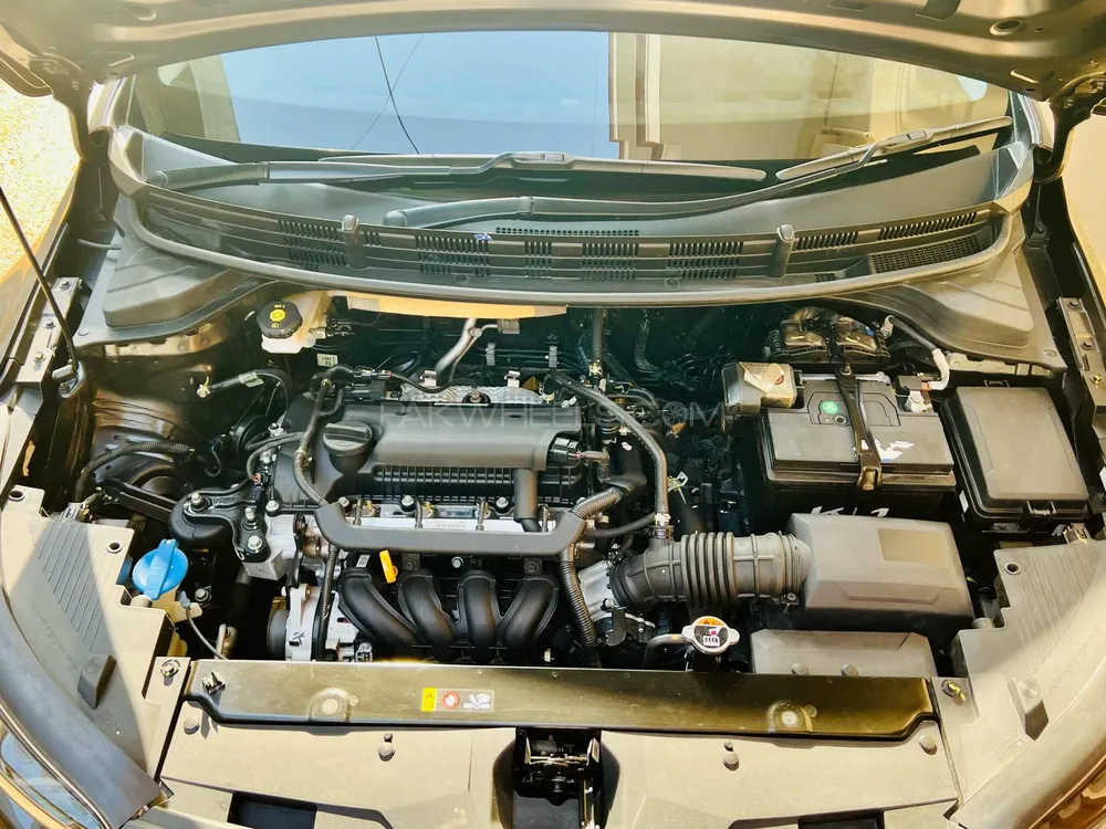 KIA Stonic 2024 for Sale in Karachi Image-1