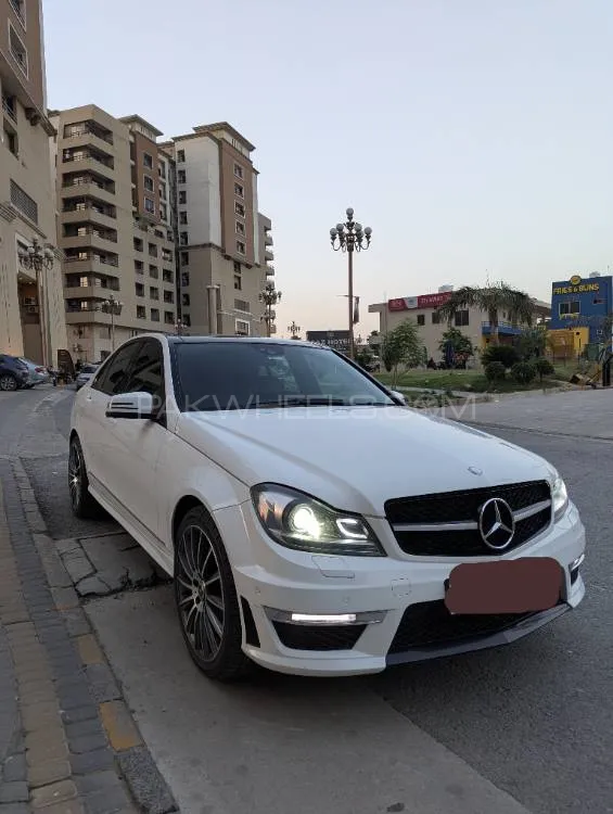 Mercedes Benz C Class 2013 for Sale in Islamabad Image-1