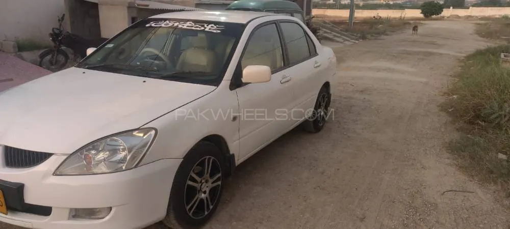 Mitsubishi Lancer 2005 for Sale in Karachi Image-1