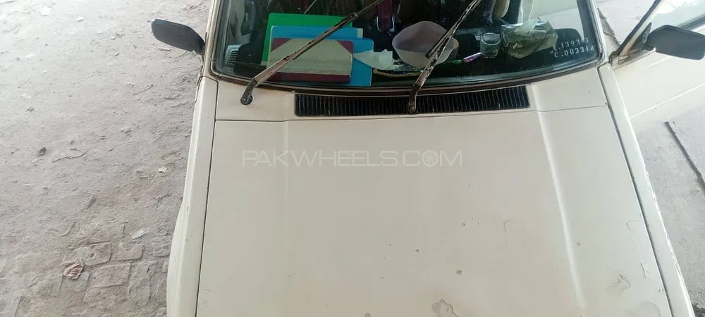 Nissan Sunny 1985 for Sale in Attock Image-1