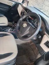 Toyota Corolla XLi VVTi 2015 for Sale