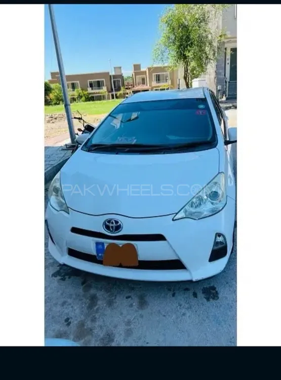 ٹویوٹا اکوا 2012 for Sale in اسلام آباد Image-1