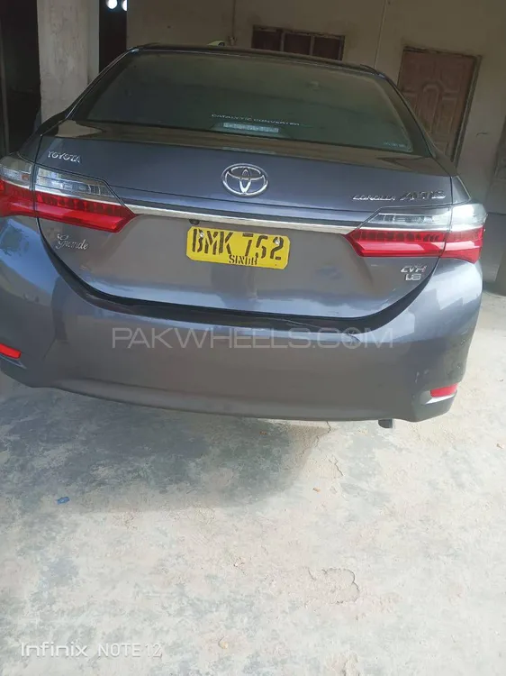 Toyota Corolla 2018 for Sale in Karachi Image-1