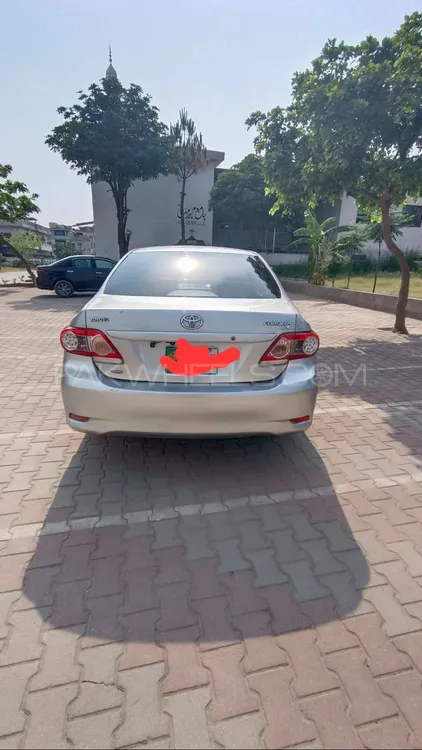 Toyota Corolla 2011 for Sale in Islamabad Image-1