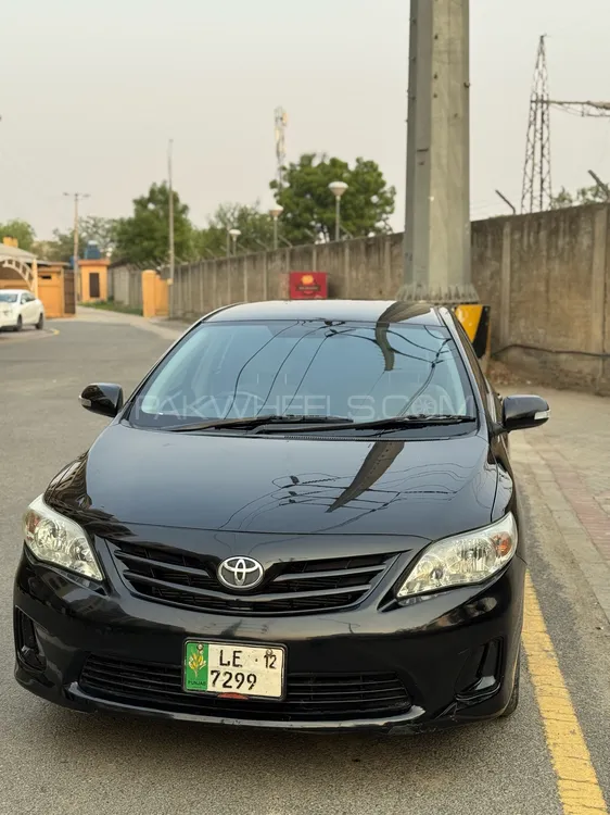 Toyota Corolla 2012 for Sale in Lahore Image-1