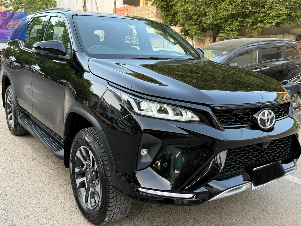 Toyota Fortuner 2023 for Sale in Karachi Image-1