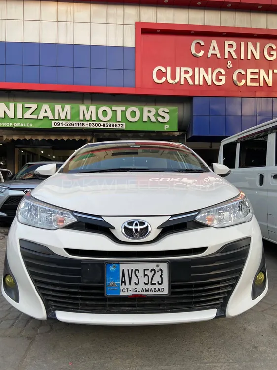 Toyota Yaris Sedan 2021 for Sale in Peshawar Image-1