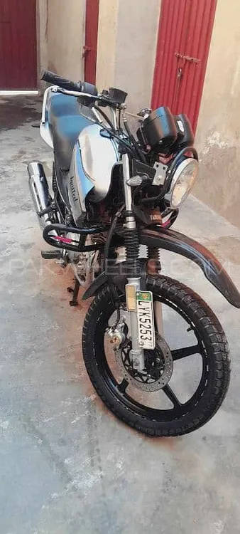 Yamaha YBR 125 2017 for Sale Image-1