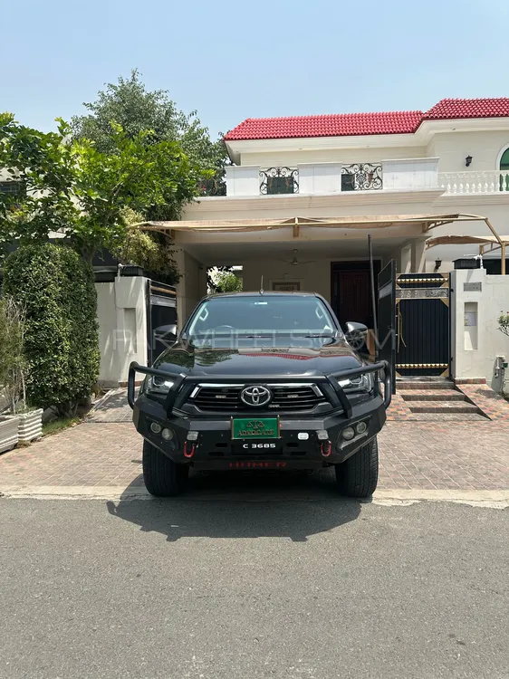Toyota Hilux 2023 for Sale in Lahore Image-1