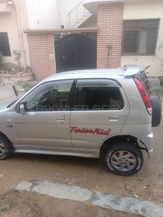 Daihatsu Terios Kid 2002 for Sale in Karachi Image-1
