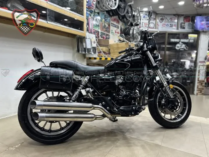 ہارلی ڈيوڈسن 883 Low 2023 for Sale Image-1