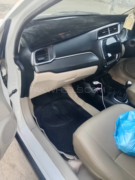 Honda BR-V 2018 for Sale in Darya khan Image-1