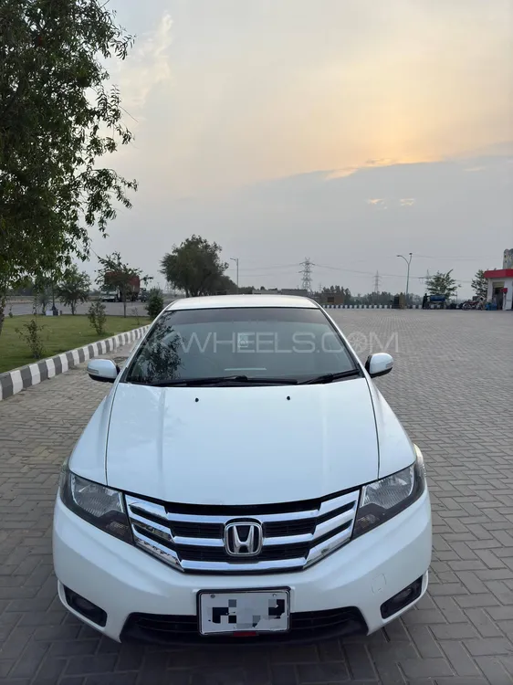 Honda City 2016 for Sale in Muzaffar Gargh Image-1