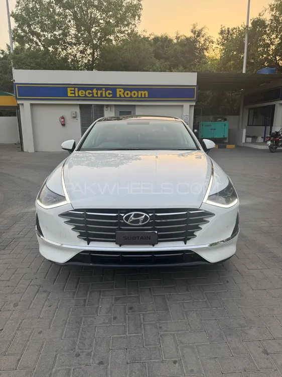 Hyundai Sonata 2022 for Sale in Lahore Image-1