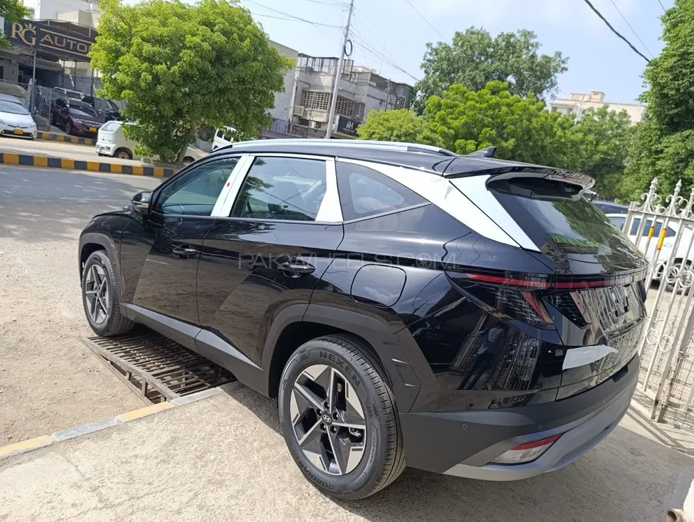 Hyundai Tucson 2025 for Sale in Karachi Image-1