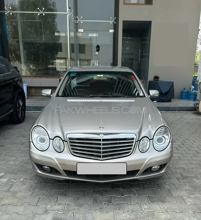 Mercedes Benz E Class 2006 for Sale in Lahore Image-1