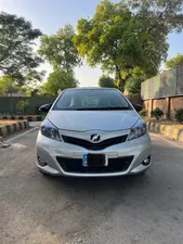 Toyota Vitz F Limited II 1.0 2011 for Sale