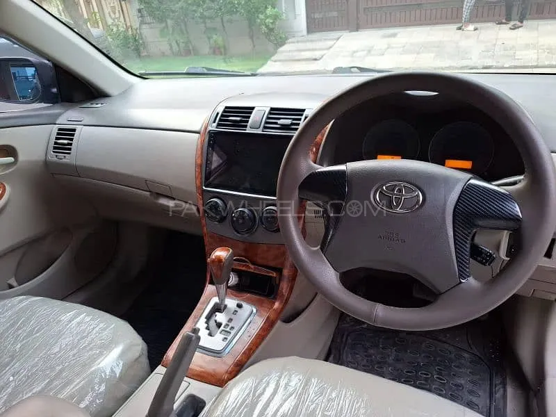 Toyota Corolla 2011 for Sale in Lahore Image-1