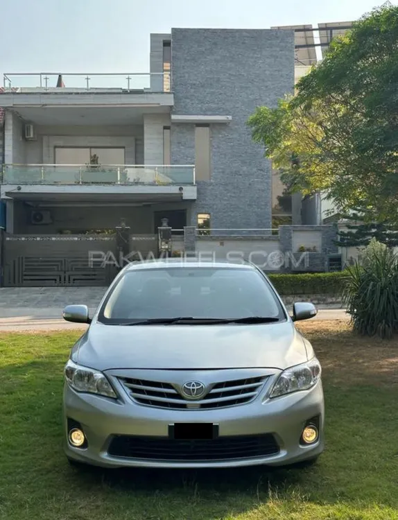 Toyota Corolla 2011 for Sale in Islamabad Image-1