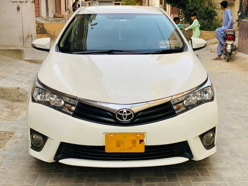Toyota Corolla 2017 for Sale in Karachi Image-1