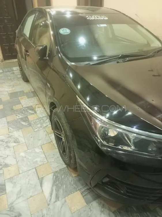 Toyota Corolla 2018 for Sale in Gujranwala Image-1