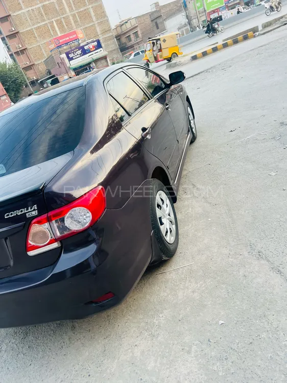 Toyota Corolla 2013 for Sale in Peshawar Image-1