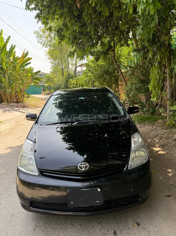 Toyota Prius 2011 for Sale in Peshawar Image-1