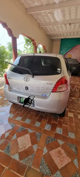 Toyota Vitz 2006 for Sale in Bannu Image-1
