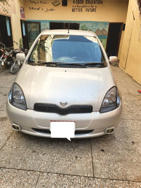 Toyota Vitz 2001 for Sale in Quetta Image-1