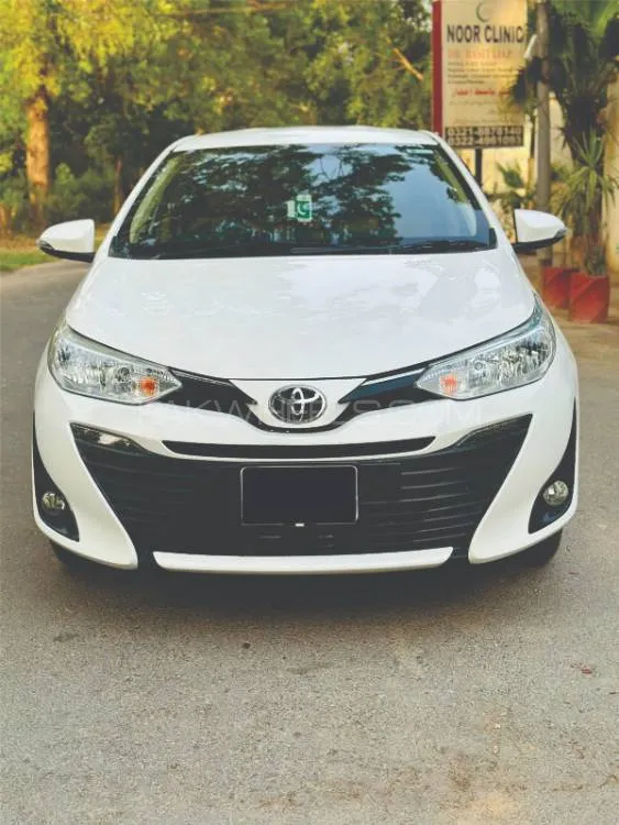 Toyota Yaris Sedan 2021 for Sale in Lahore Image-1