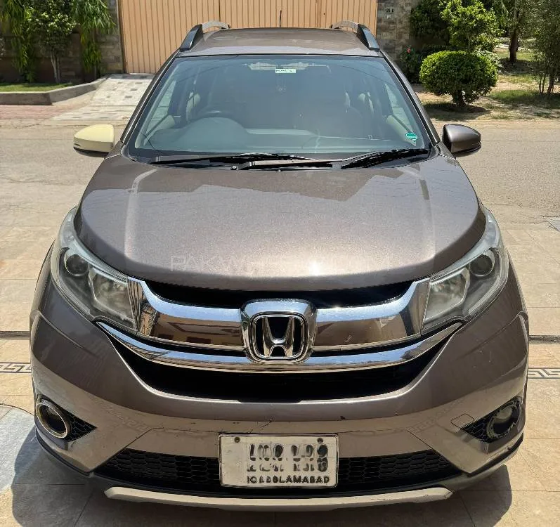 Honda BR-V 2017 for Sale in Lahore Image-1