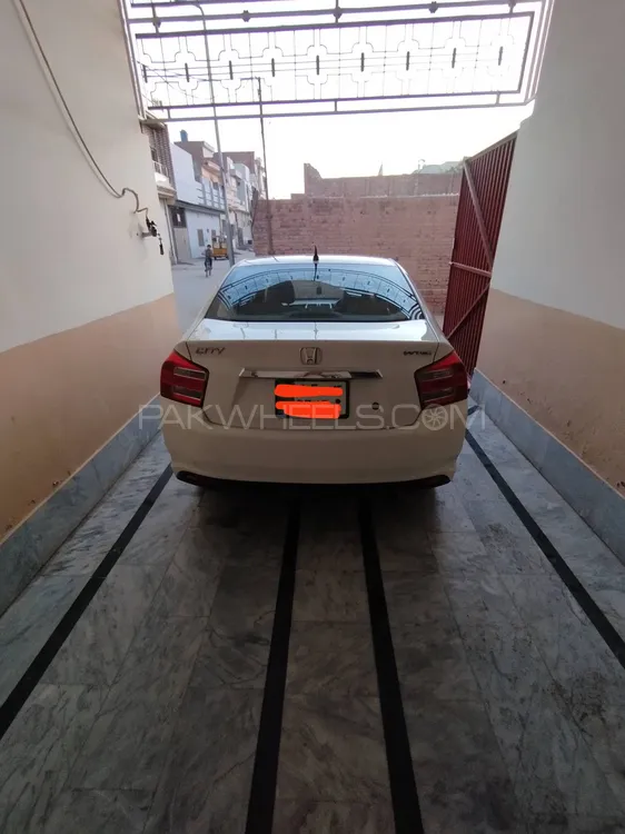 Honda City 2015 for Sale in Gojra Image-1