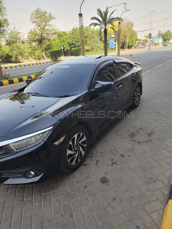 Honda Civic 2017 for Sale in Islamabad Image-1