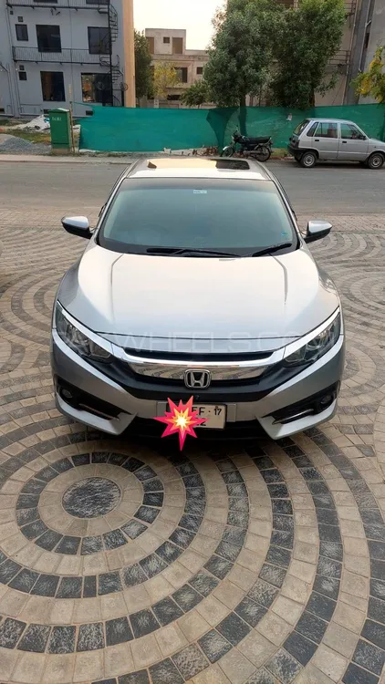 Honda Civic 2017 for Sale in Lahore Image-1