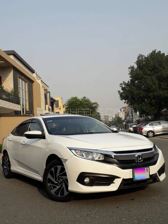 Honda Civic 2017 for Sale in Lahore Image-1